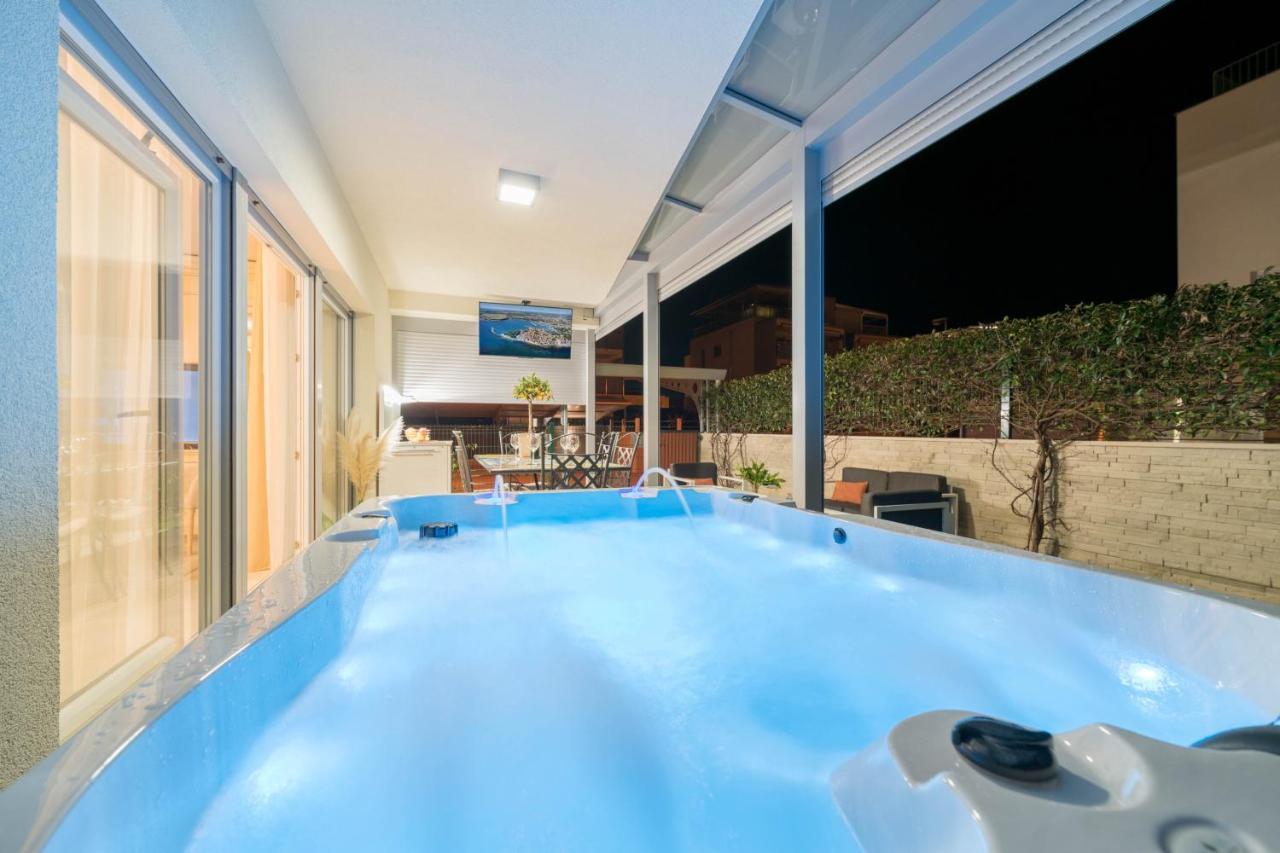 Apt Gioan Novigrad, 500M To Sea, Private Heated Jacuzzi, Bbq, Private Parking Novigrad  Екстер'єр фото